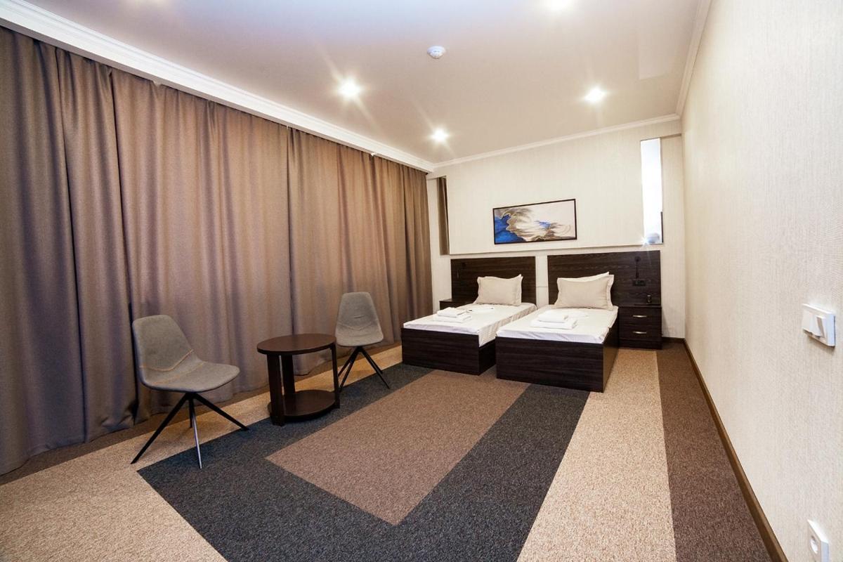 Meridian Karagandy Exteriér fotografie