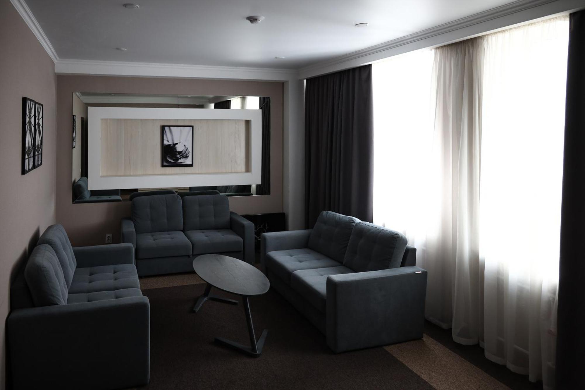 Meridian Karagandy Exteriér fotografie