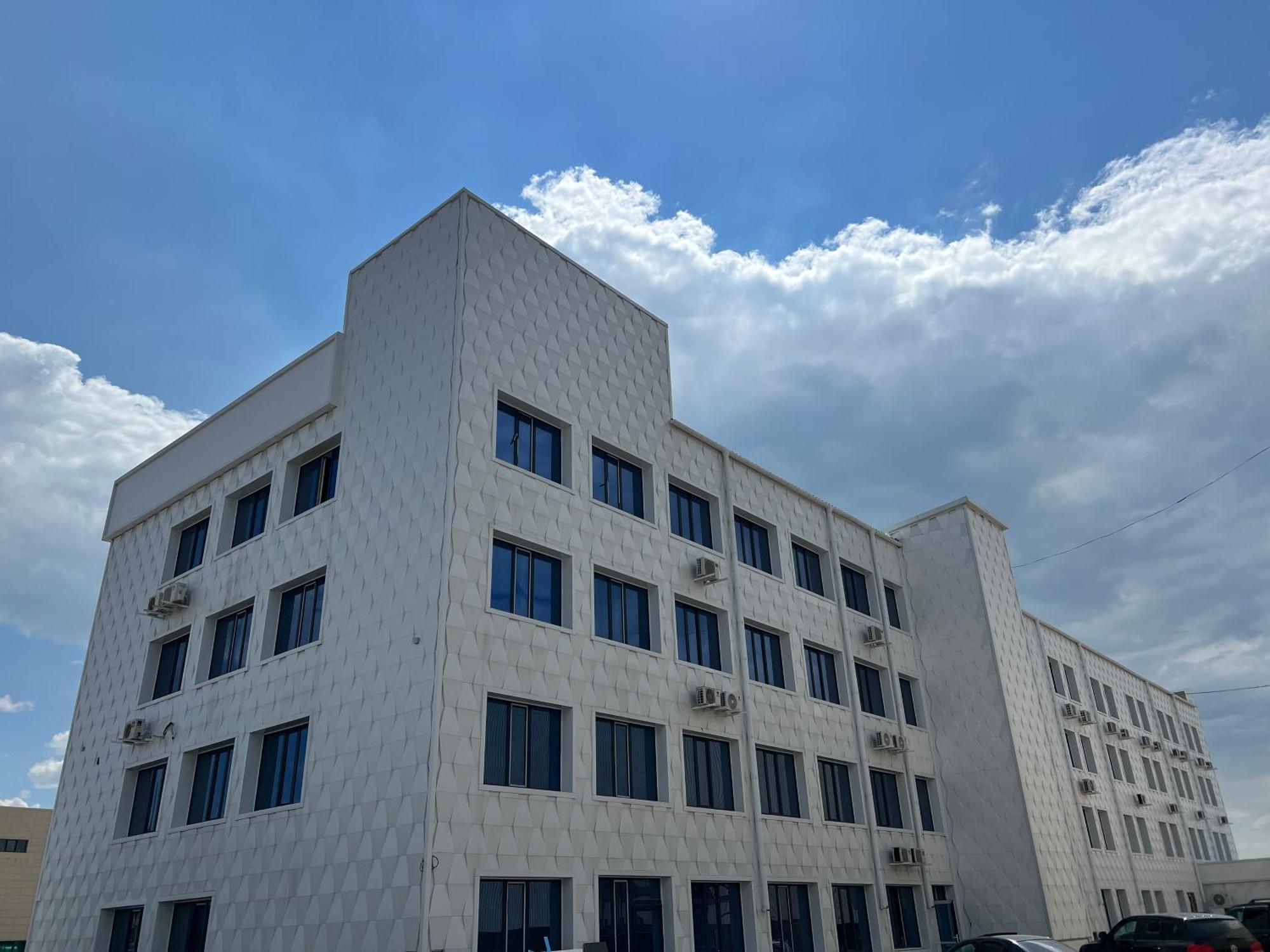 Meridian Karagandy Exteriér fotografie