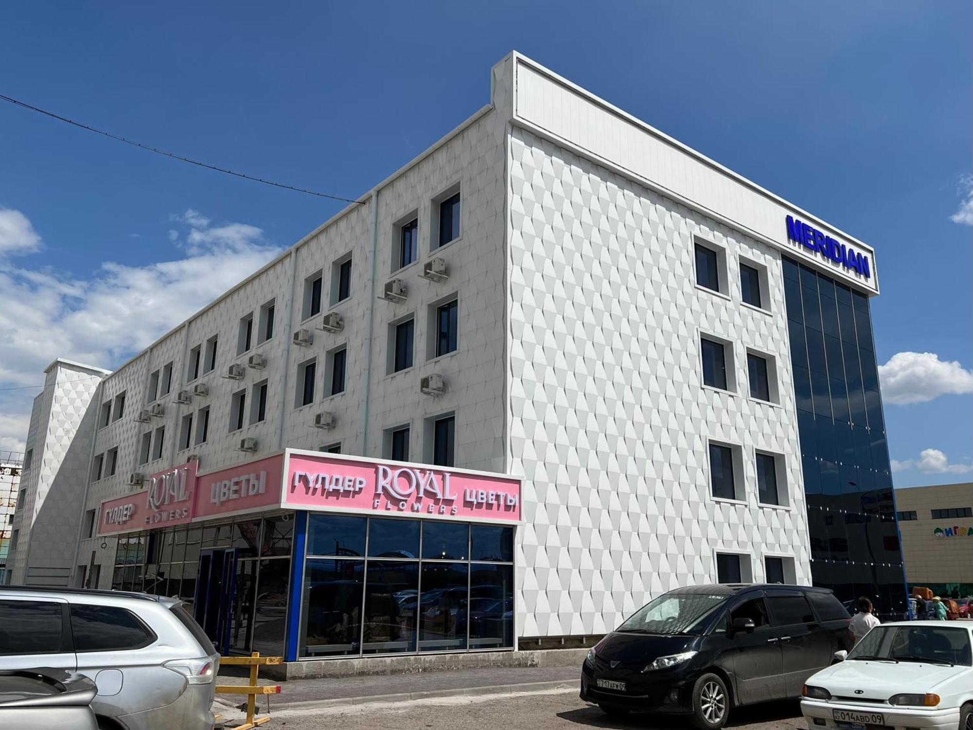 Meridian Karagandy Exteriér fotografie