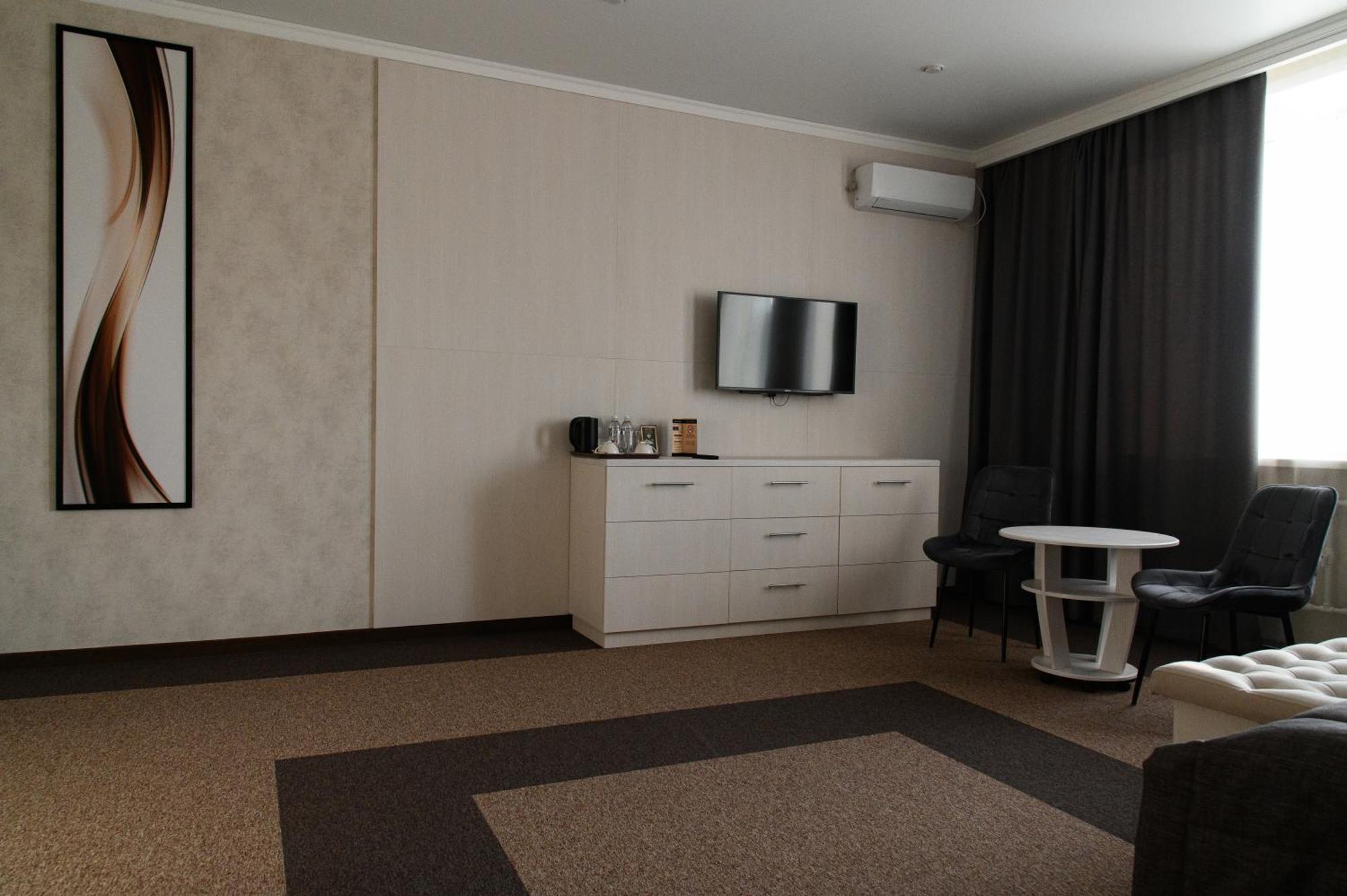 Meridian Karagandy Exteriér fotografie