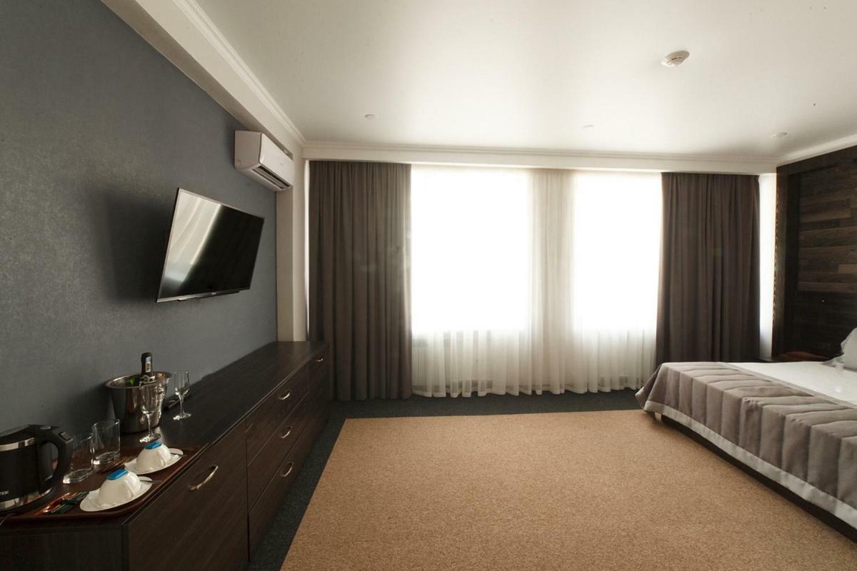 Meridian Karagandy Exteriér fotografie